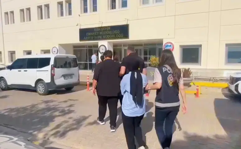 "İnternetiniz Kesilecek" Yalanıyla 116 Milyon TL'lik Vurgun