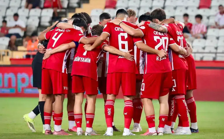 Antalyaspor Kafilesi Mardin Yolunda