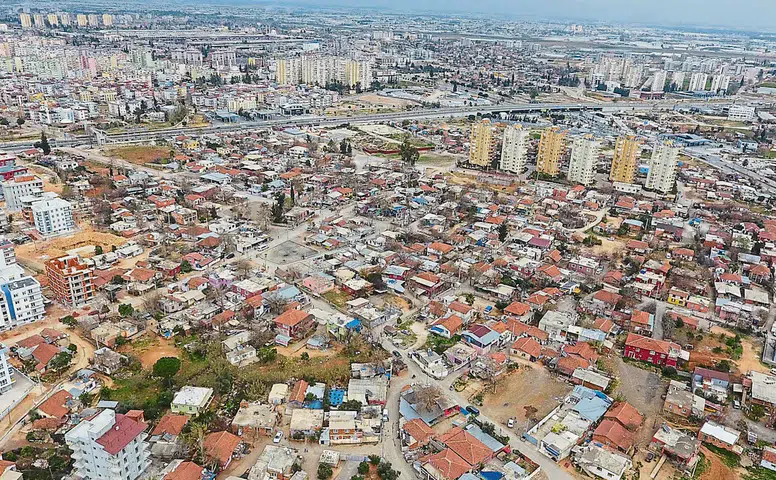 Muratpaşa'daki 942 Metrekarelik Vakıf Arazisi Kat Karşılığı İhale Edilecek