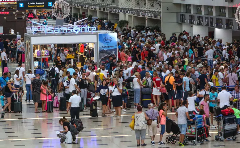Antalya Turizminde 8 Aylık Bilanço: Ziyaretçi Sayısı Geriledi
