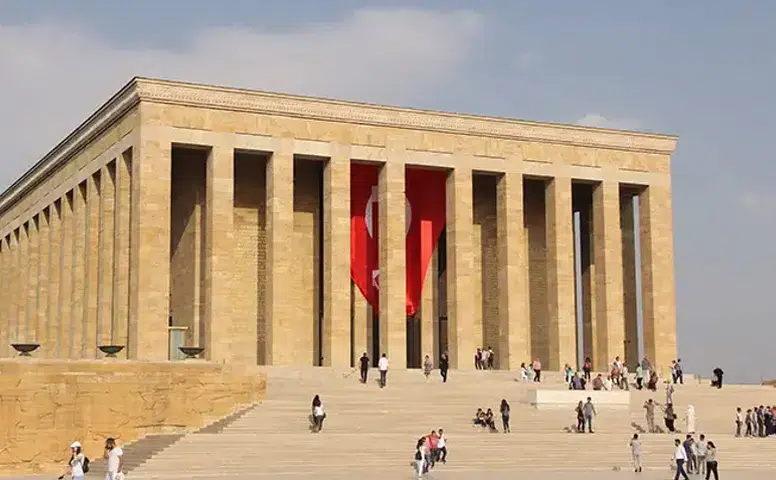 İMO Antalya, Anıtkabir'in Mühendislik Sırlarını Açıkladı