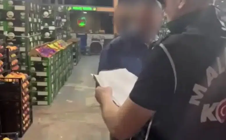 Yaş Sebze ve Meyvede Fahiş Fiyat Vurgunu: Antalya Hali'nden de Bilgi İstendi