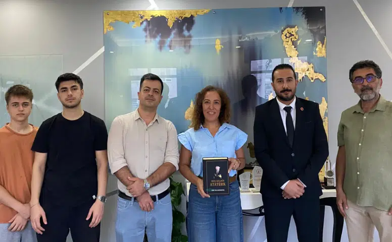 BTP Antalya İl Başkanlığı’ndan Akdeniz Gerçek Gazetesi’ne Anlamlı Hediye