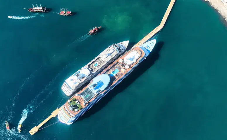 Alanya'ya 10 Dev Gemiyle 12 Bin 876 Turist Geldi!