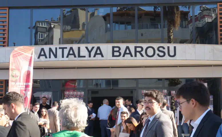 Antalya Barosu'nda Başkan Belli Oldu! Yönetimde Resmi Olmayan Sonuçlara Göre Kimler Var?