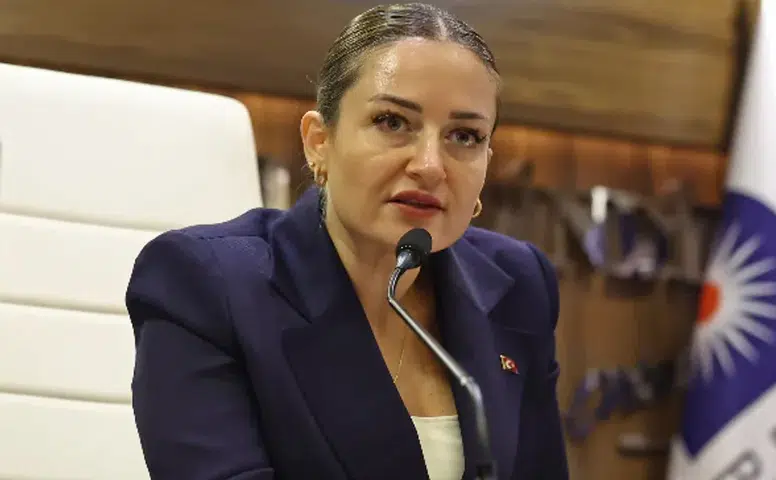 Başkan Vekili Özdemir AKP’ye Geçeceği İddialarına Meclisten Yanıt Verdi!
