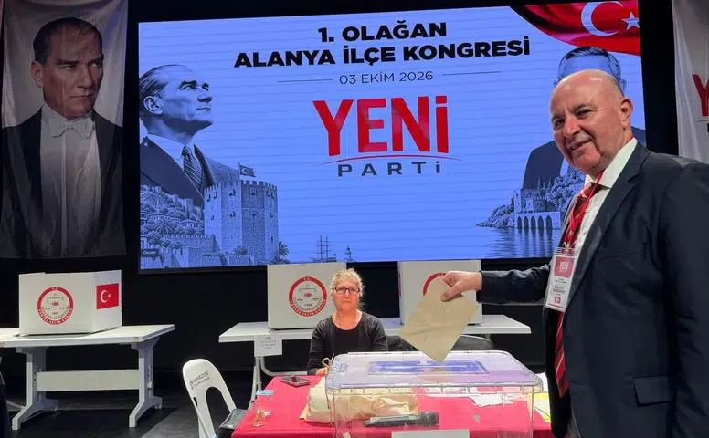 Yeni Parti Alanya'da Kongre Heyecanı! Kandemir Güven Tazeledi