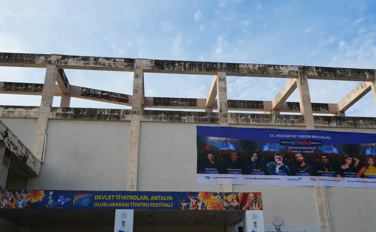 Sanatın Evi, İhmalin Adresi Haşim İşcan'da 2024'ten 2026'ya Değimeyen Manzara!