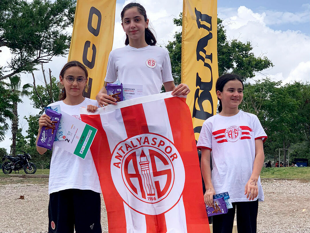 6 Antalyaspor Yüzme Açık Su
