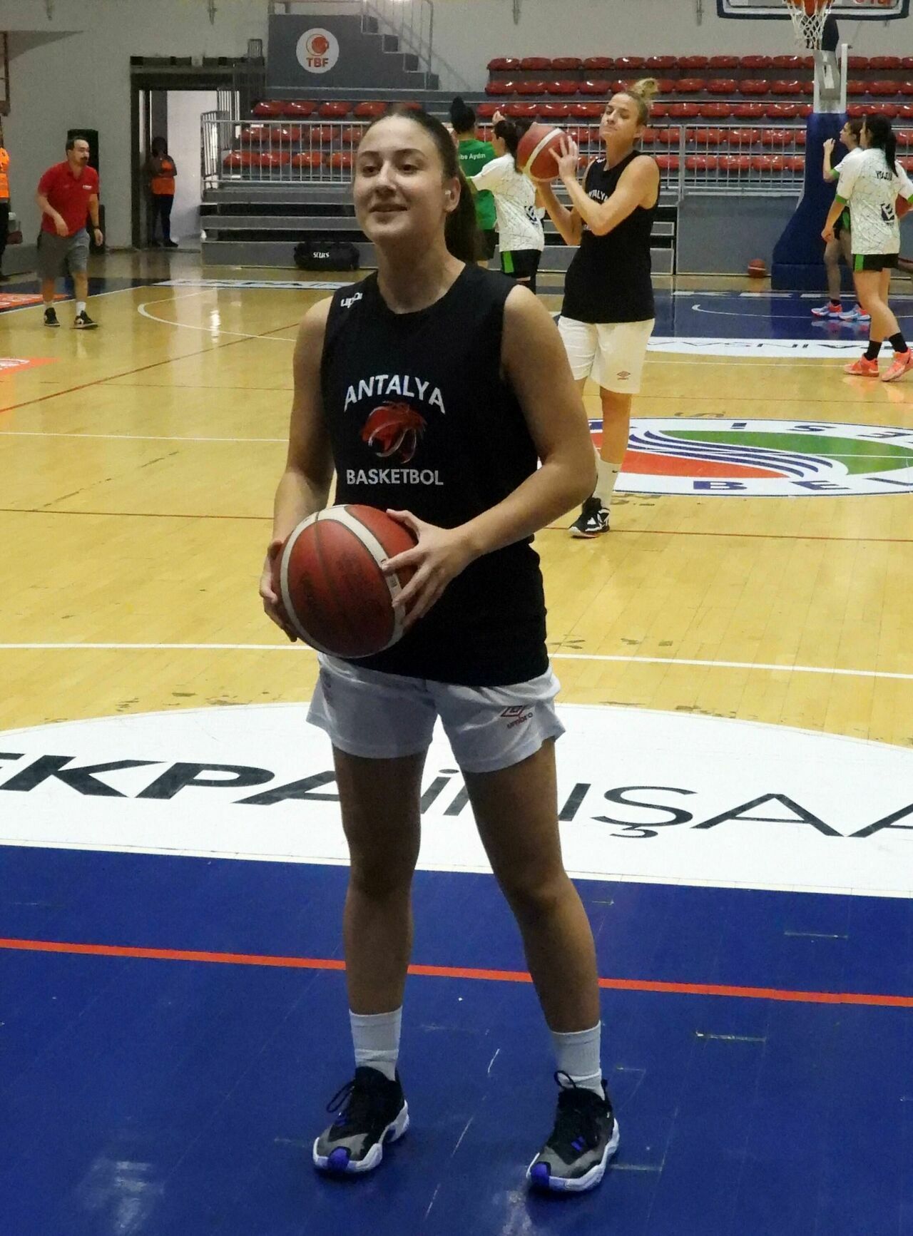 Kepezin-super-kizlari-rakip-oldu_7