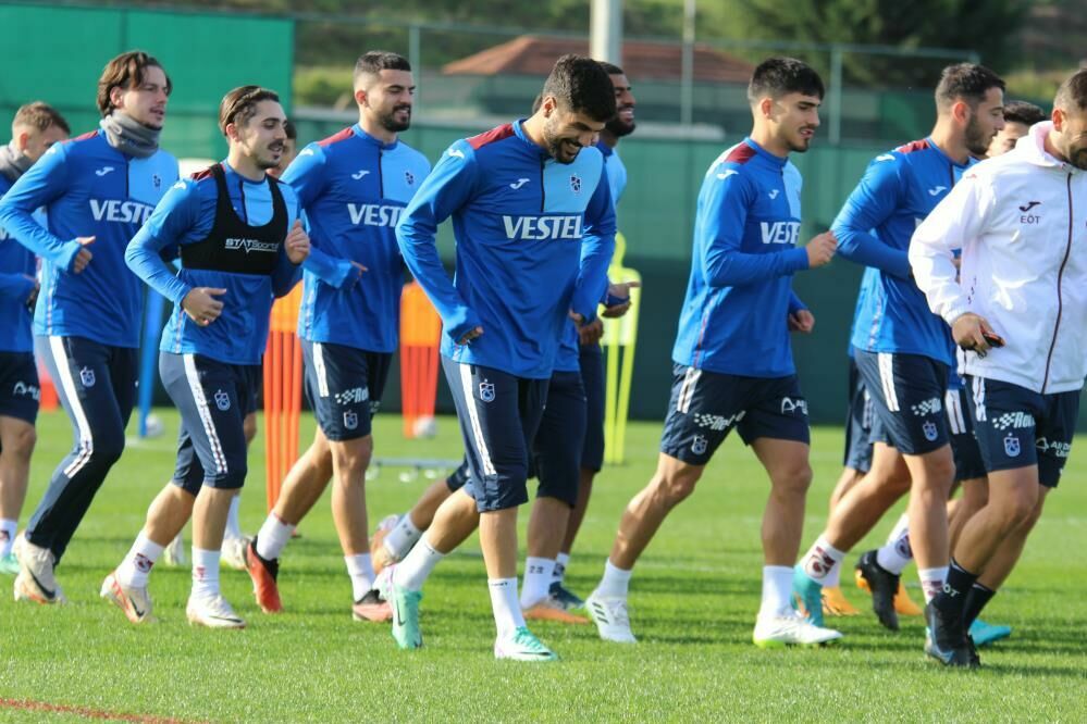  Trabzonspor tarihi müzeyi ziyaret etti