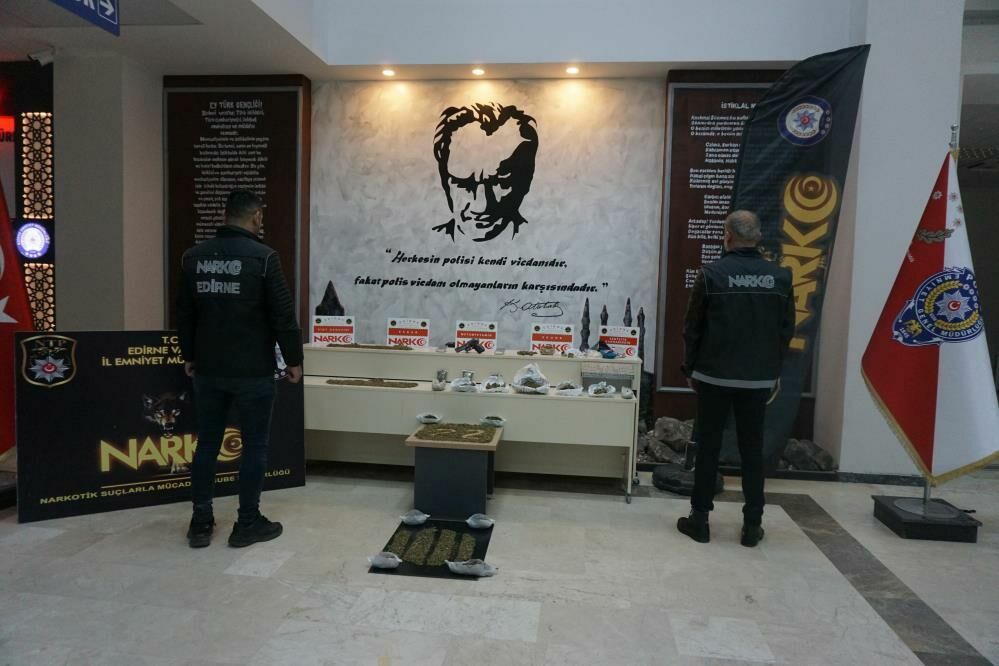 Edirne'de torbacı operasyonu: 16 gözaltı