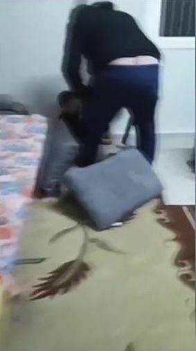Babadan Çocuğa Kemerli Işkence Kamerada Result