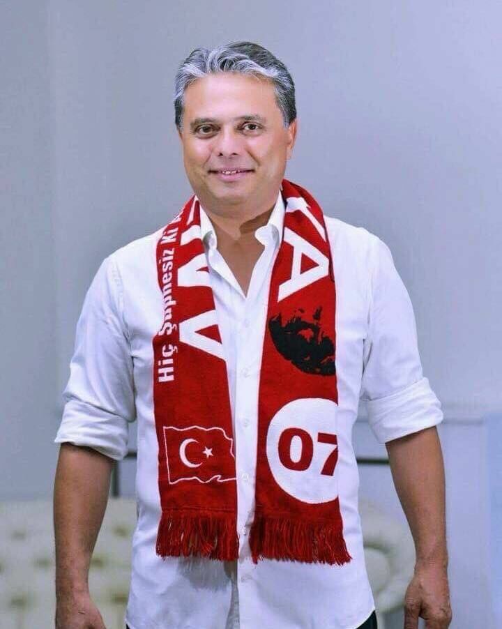 Umit Uysal Antalyaspor taraftarı