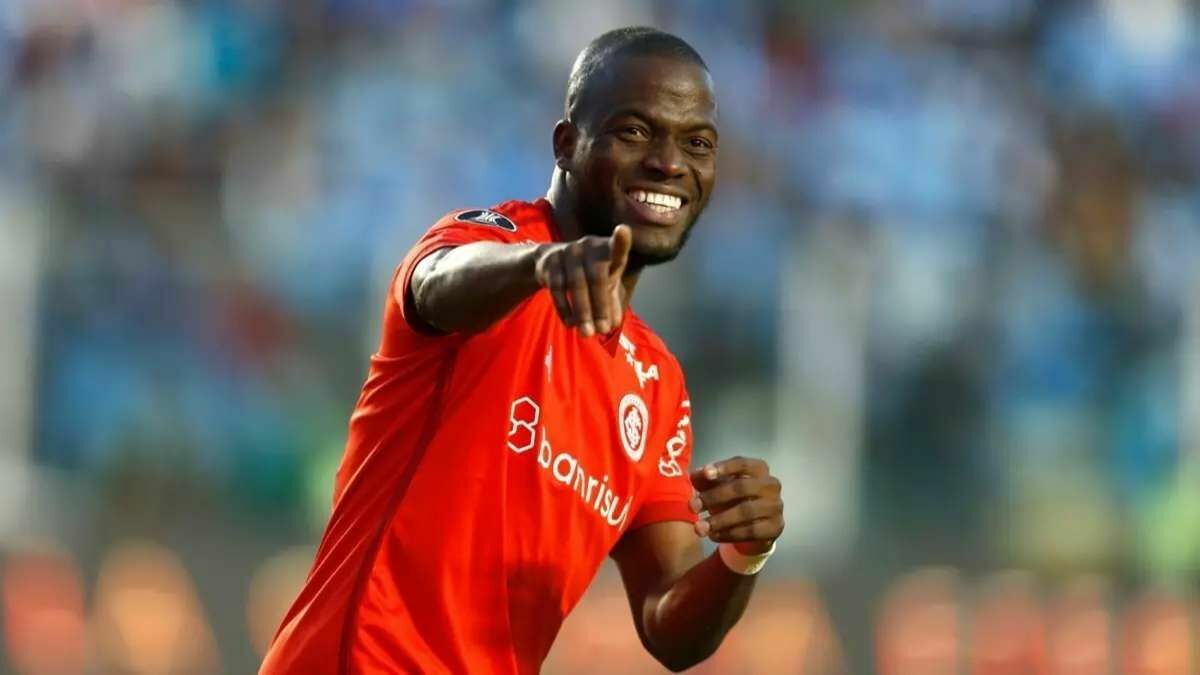 Fenerbahçe'nin yıldızı Fred'e ülkesinden talip!