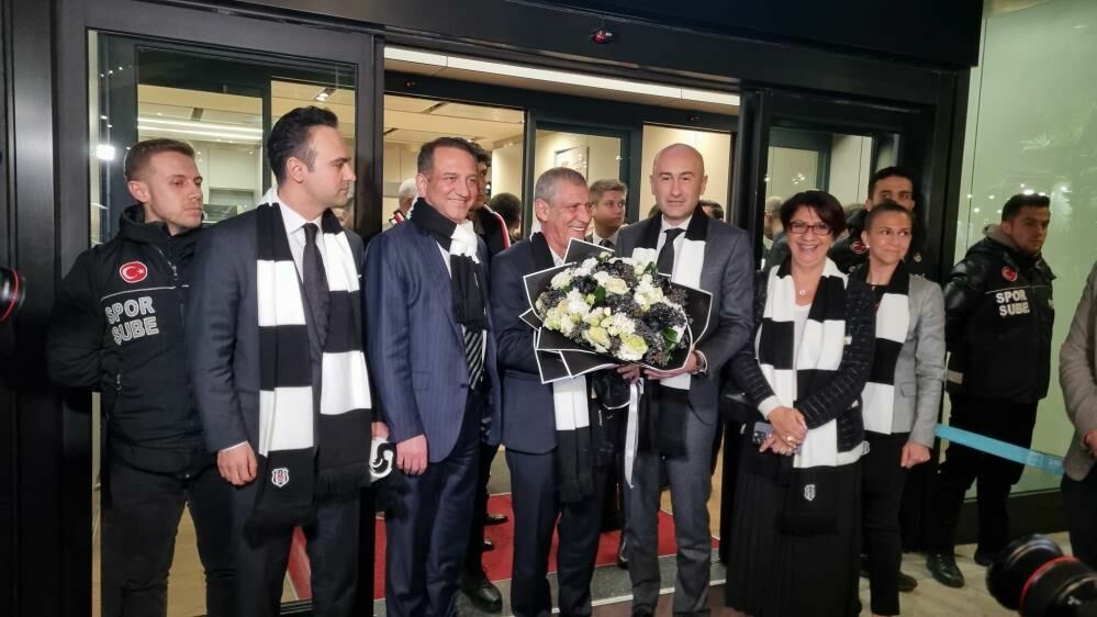 Beşiktaş'ın yeni teknik direktörünü karşıladı: Fernando Santos İstanbul'da