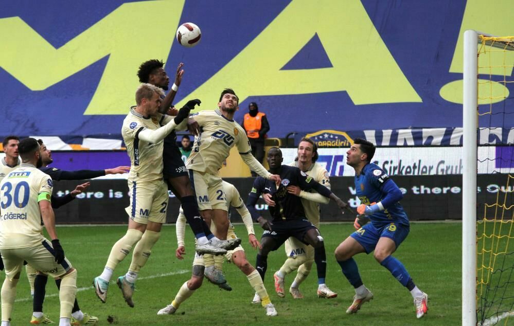 Ankaragücü Kasımpaşa'yı rahat geçti