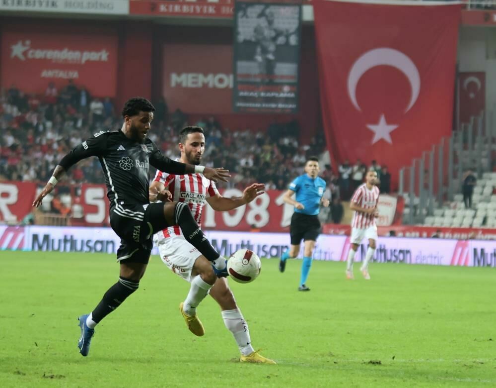 Antalyaspor Türkiye Kupası'nda Beşiktaş ile kozlarını paylaşacak