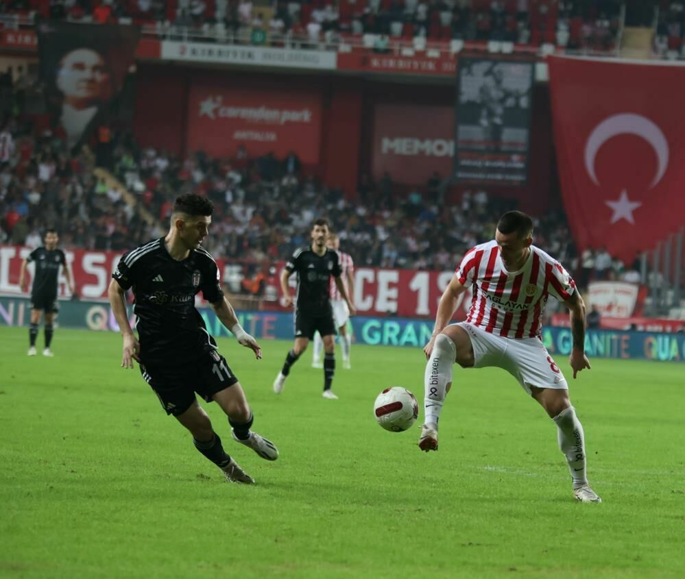 Antalyaspor Türkiye Kupası'nda Beşiktaş ile kozlarını paylaşacak