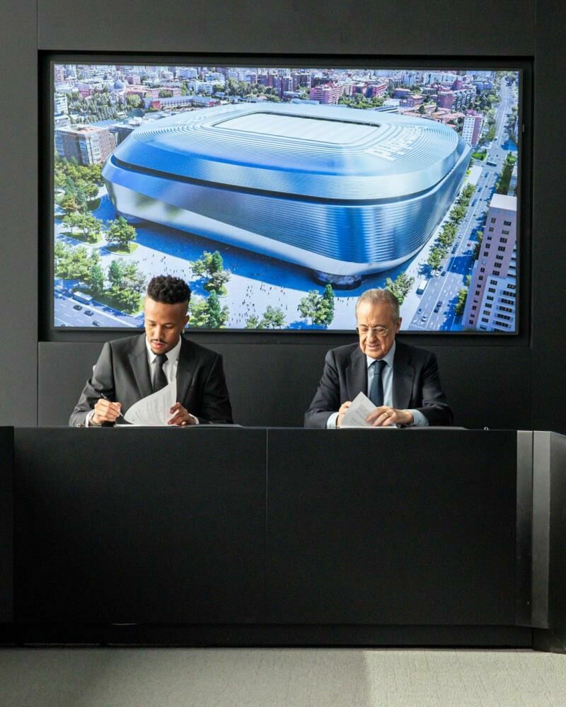 Real Madrid Eder Militao'nun sözleşmesini uzattı