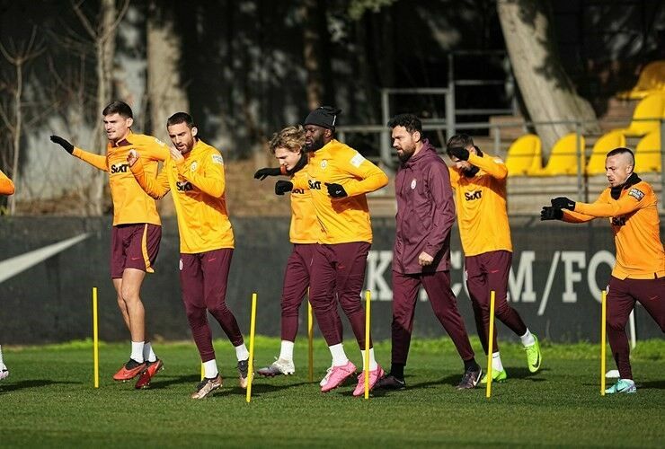 Galatasaray Gaziantep FK maçının mesaisine başladı