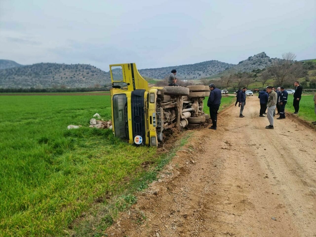 Adana'da Yol Yapım Çalışmalarında Kaza! 
