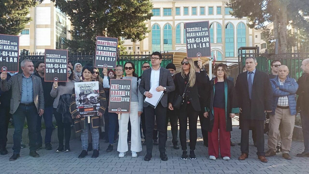 Antalya Tek Ses Oldu! Adalet Enkaz Altında Kalmayacak 3