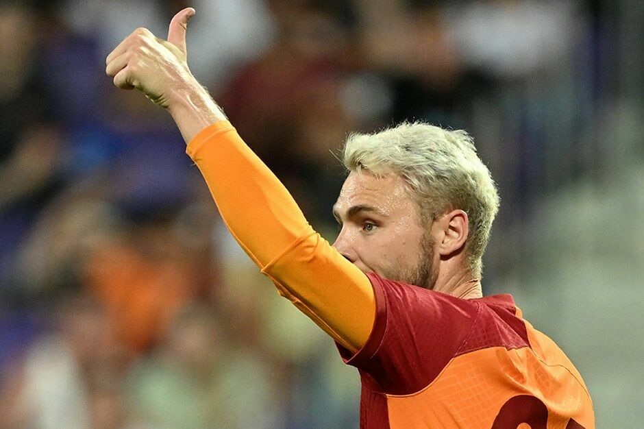 Galatasaray'da transfer sürprizi: Victor Nelsson'un bonservisi için belirlenen fiyat