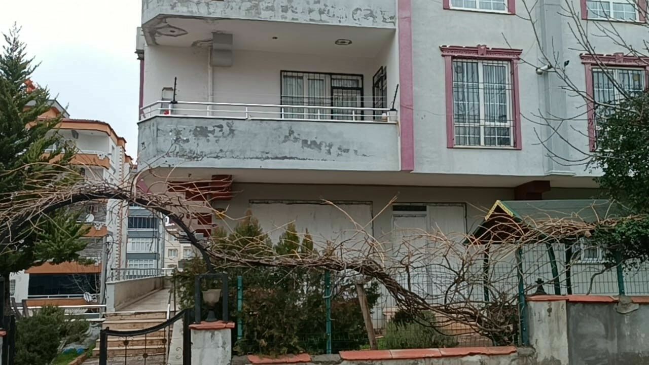 Eşini Öldürdükten Sonra 'Kazara Oldu' Diyen Zanlı Tutuklandı2