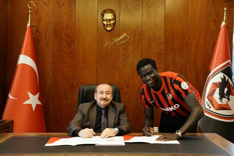 Gaziantep FK Aliou Badji'yi Transfer Etti