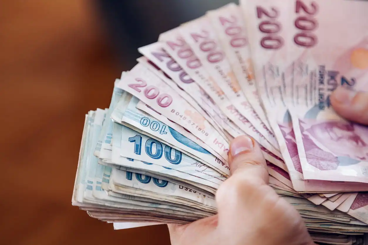 Dev banka 50 bin TL dağıtıyor! Yürümeyin koşun