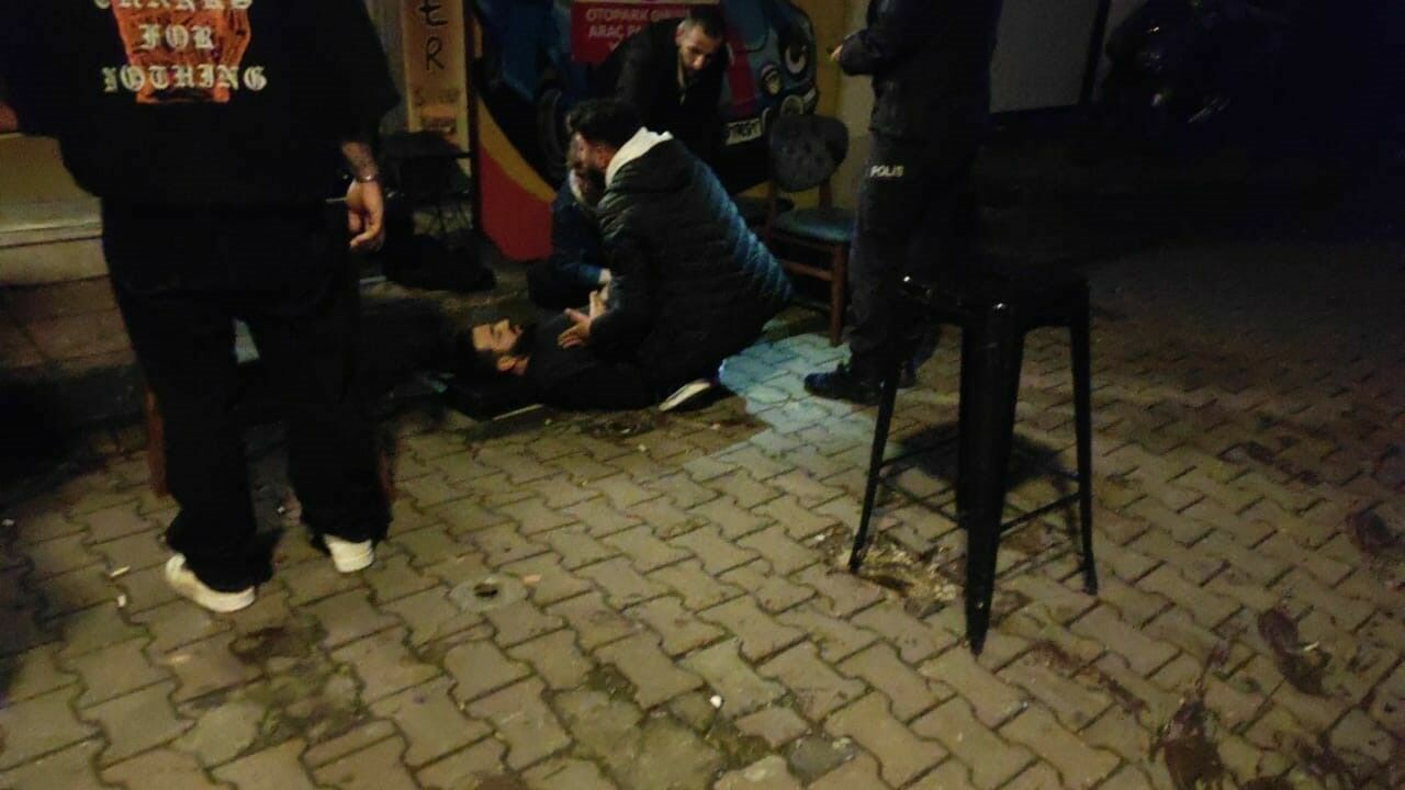 Kentin Göbeğinde Eğlence Mekanına Kurşun Yağdırdı5