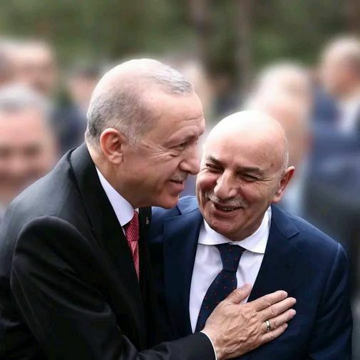 Turgut Altınok 