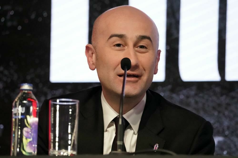Beşiktaş yeni transferleri ve sözleşme uzatmaları için tören düzenledi