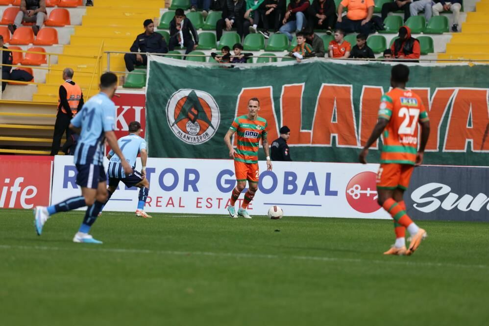 Başlık Alanyaspor son haftalarda 3 puan kazanamadı