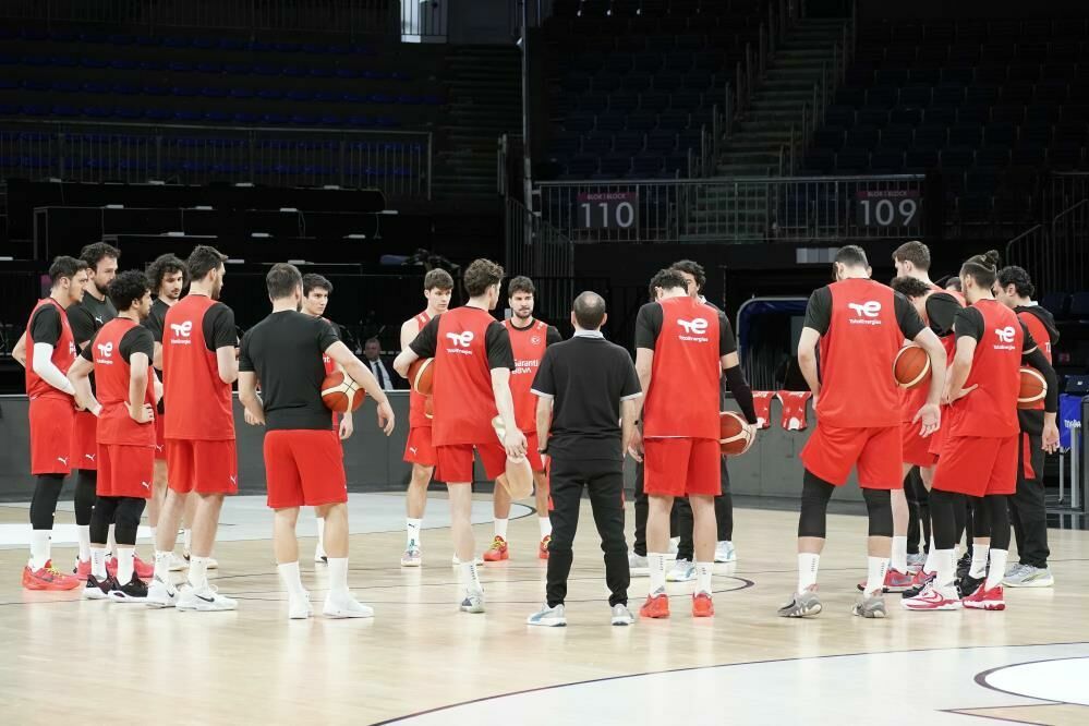 A Milli Basketbol Takımı İtalya maçı öncesi antrenman yaptı