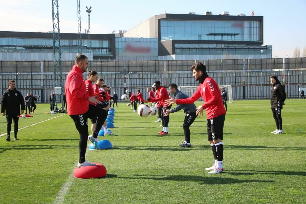 Samsunspor'un savunmacısı Lubo Satka: 'Her maç ve puanın çok önemi var'