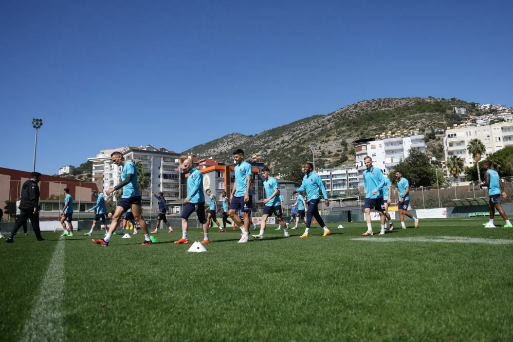 Alanyaspor Fatih Karagümrük maçının hazırlıklarını bitirdi
