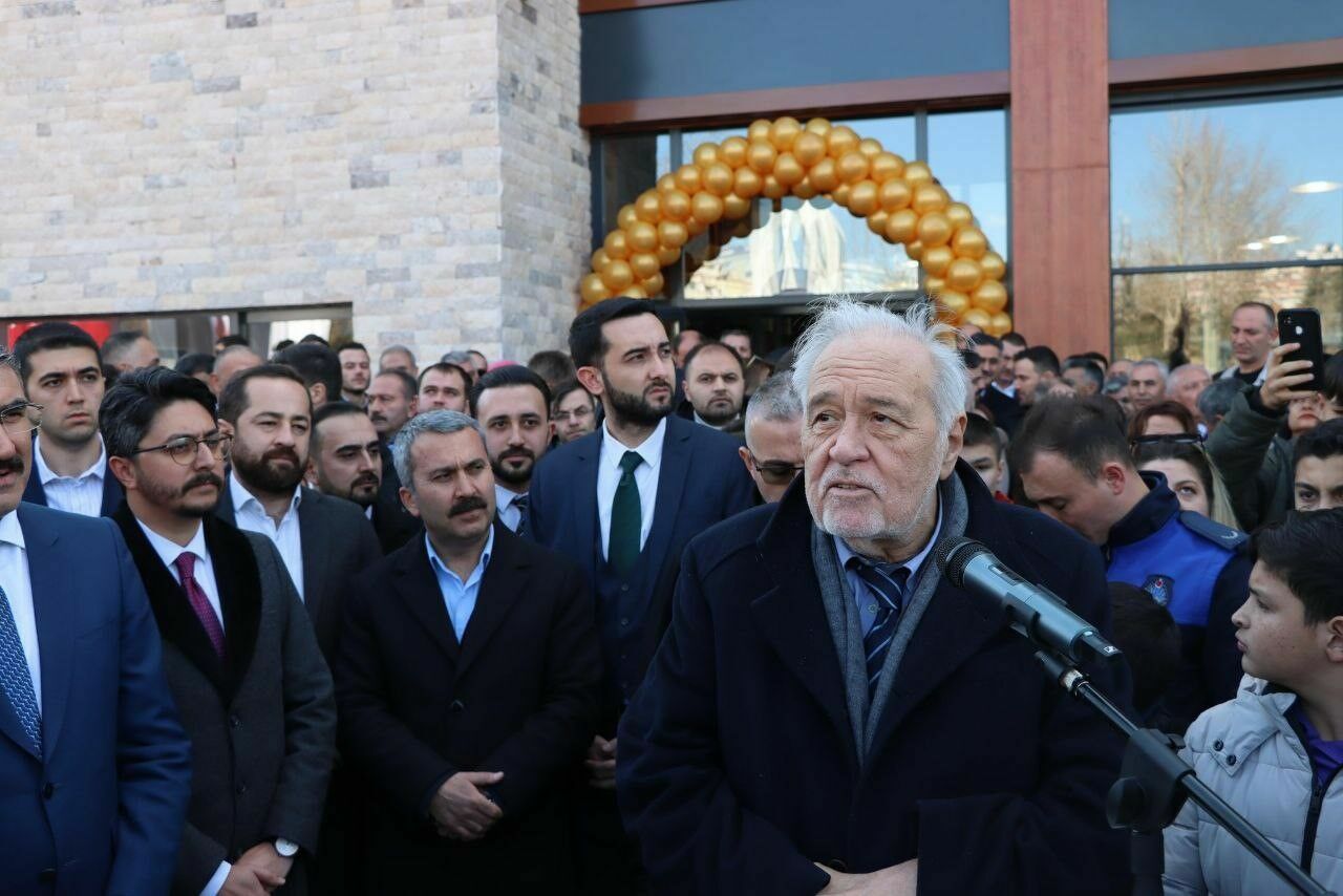 Niğde'de 100. Yıl Millet Kütüphanesi Hizmete Açıldı-1
