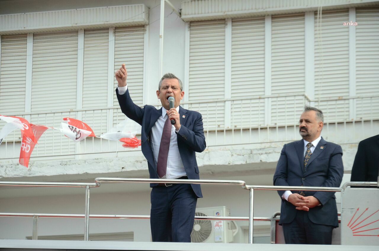 Özgür Özel (4)