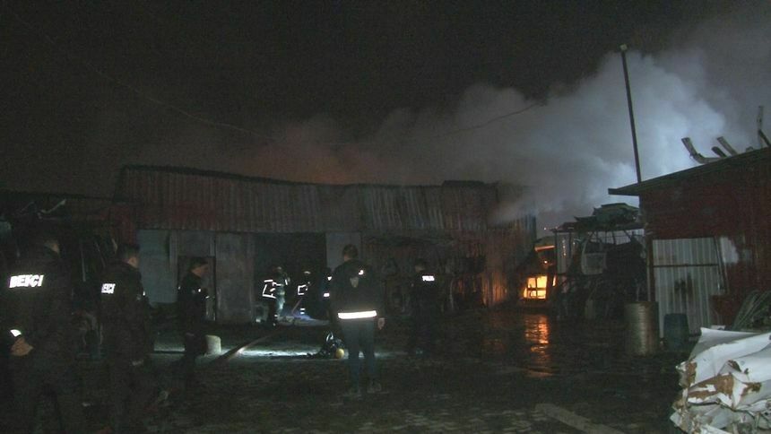 Hatay Antakya'da Sanayi Sitesinde Yangın