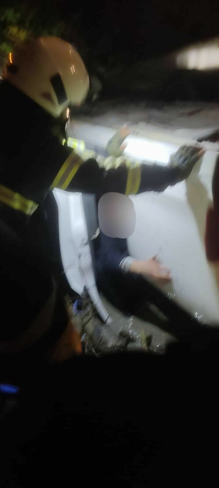 Hatay Samandağ'da Takla Atan Araçta Can Pazarı