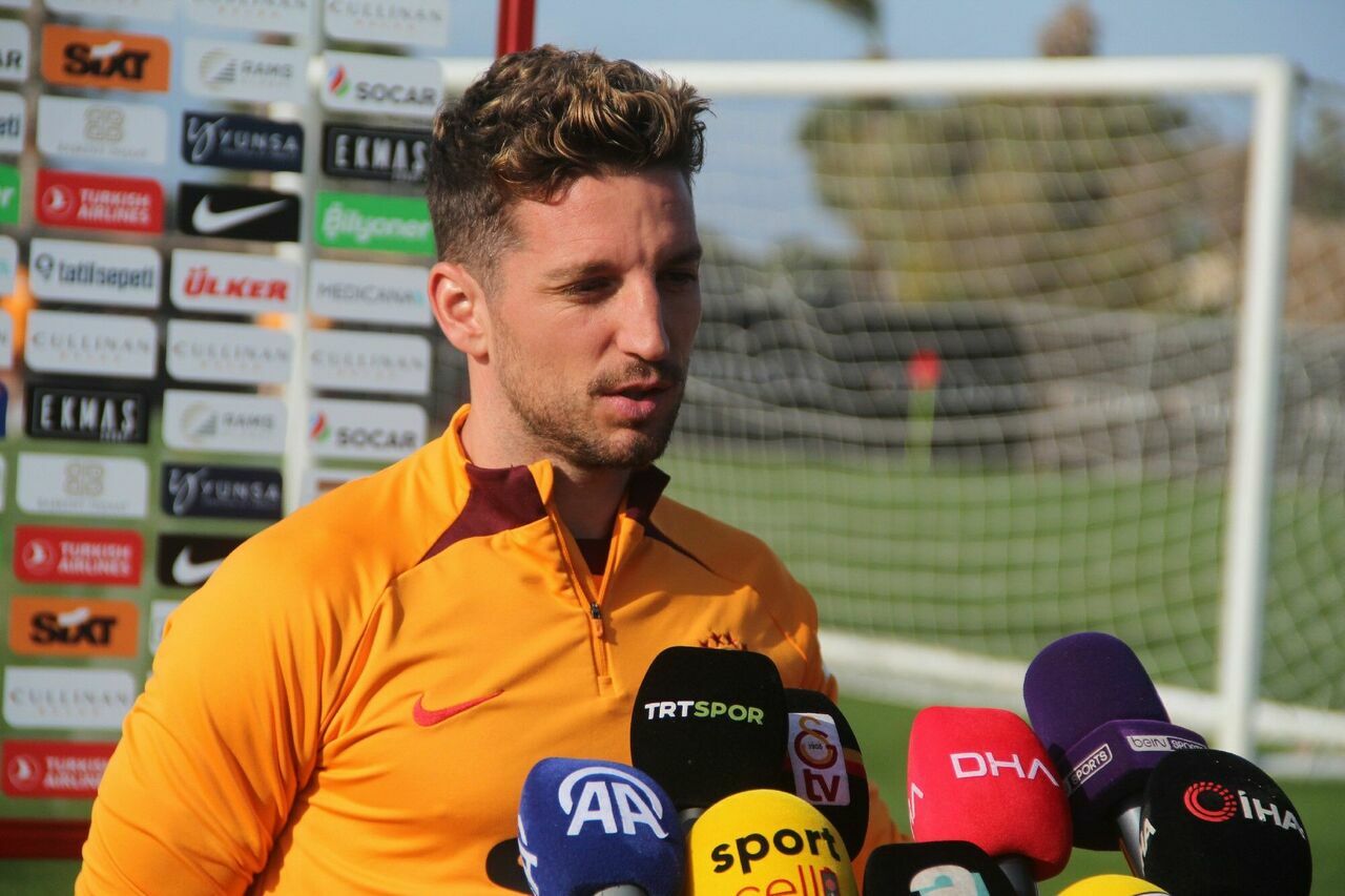 1 Yıl Daha Futbola Devam Edeceğim2