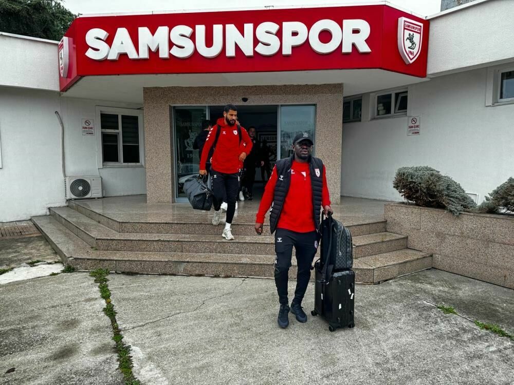 Samsunspor Hatayspor maçı için yola çıktı