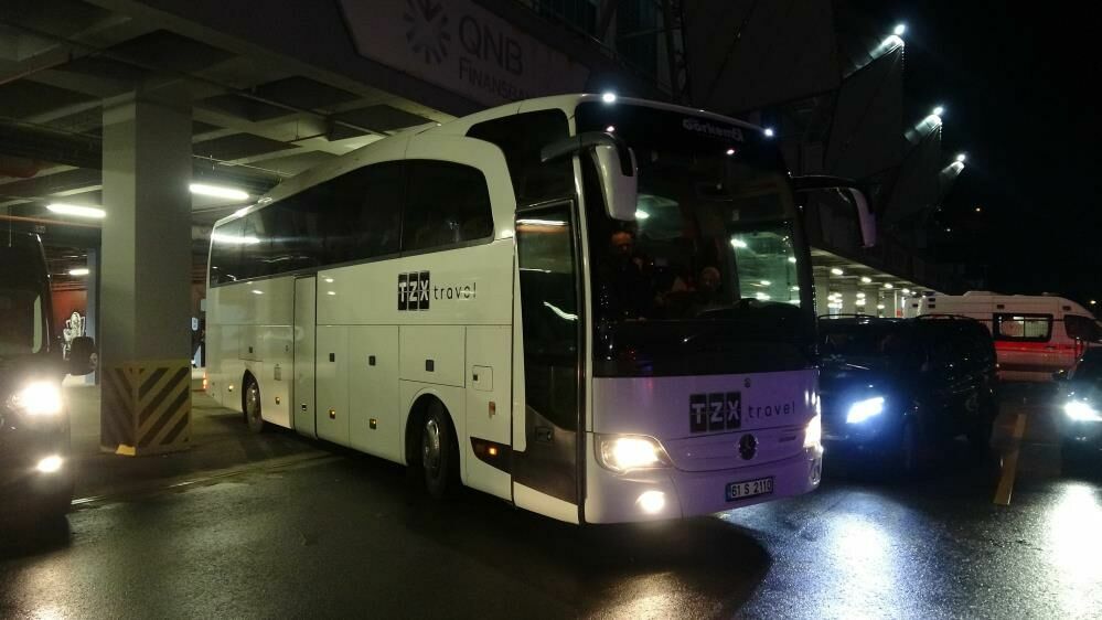 Fenerbahçe Trabzonspor maçı sonrası staddan ayrıldı