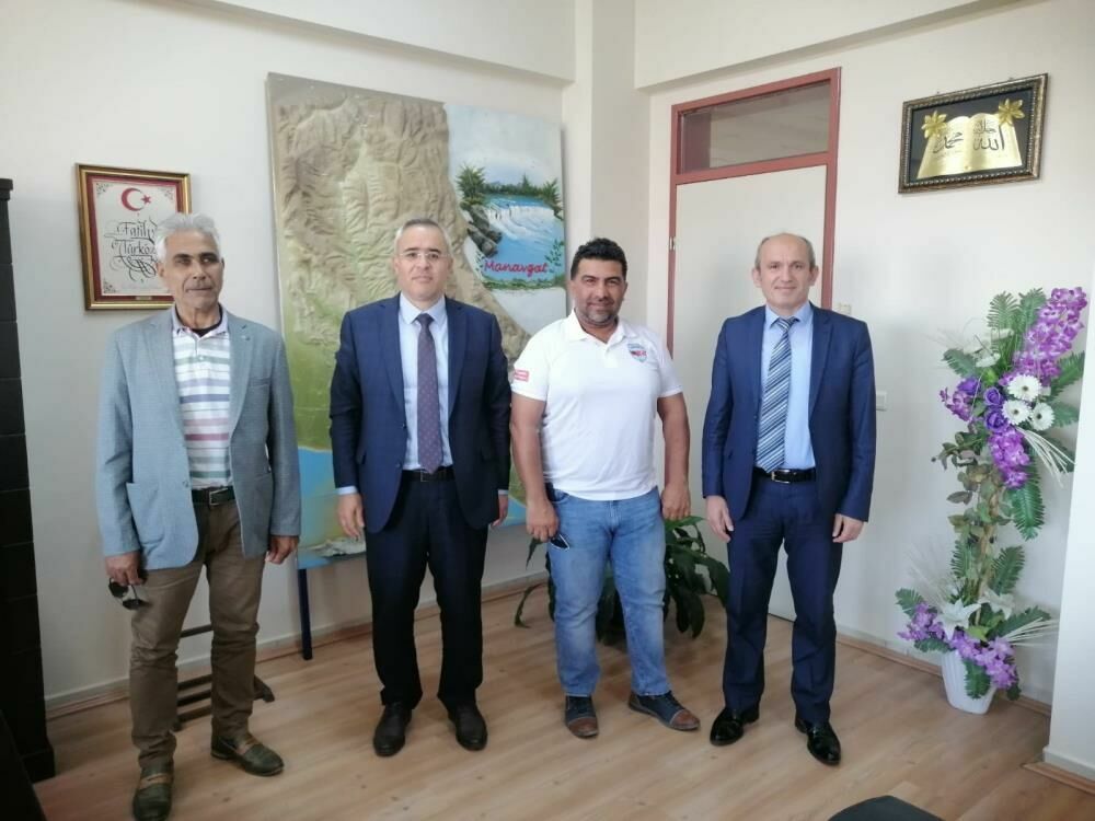 Side Sualtı Arama Kurtarma Kulübü öğrencilere dalış ve acil durum eğitimi verdi