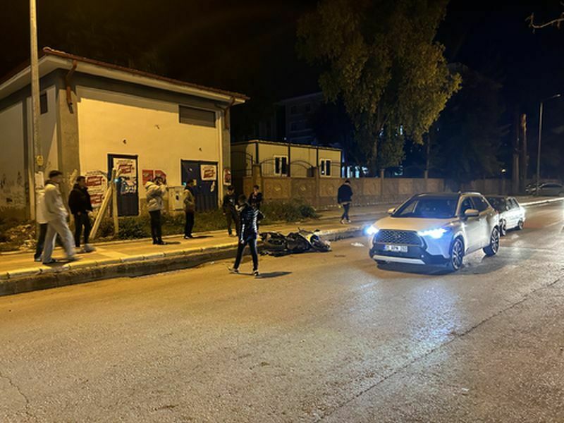 İskenderun'da Hafif Ticari Araç Ile Motosiklet Çarpıştı! (2) Result