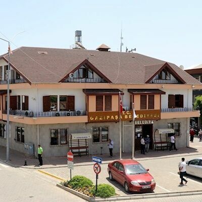 Gazi̇paşa Beledi̇yesi̇ Foto