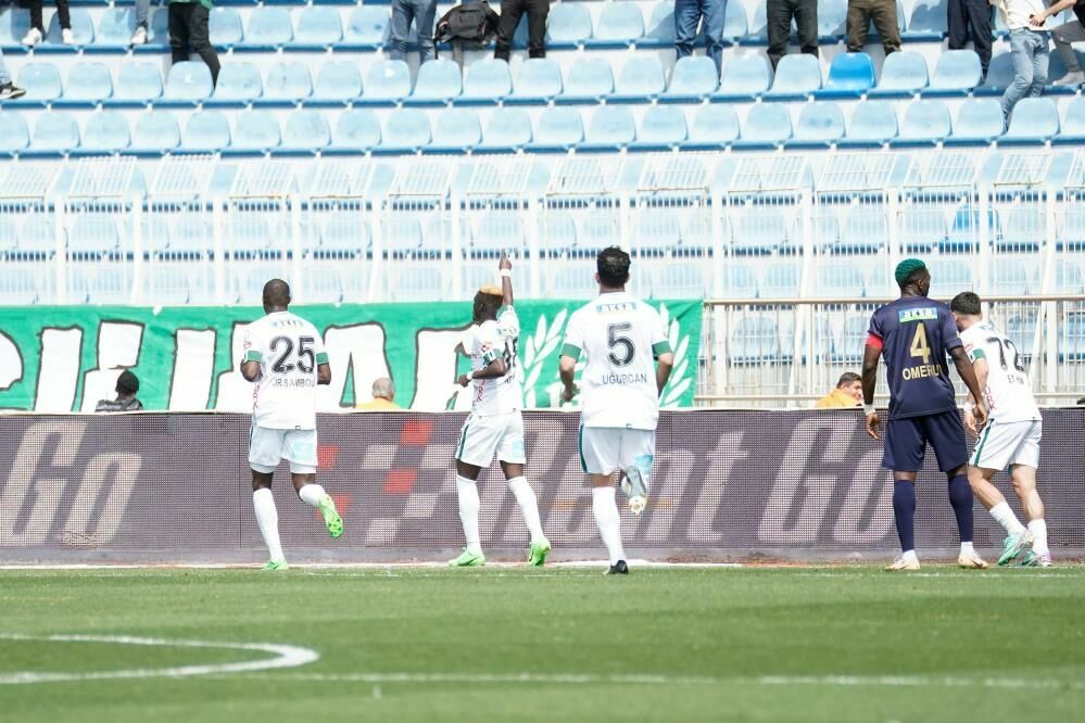 Kasımpaşa Konyaspor'a 2-0 mağlup oldu