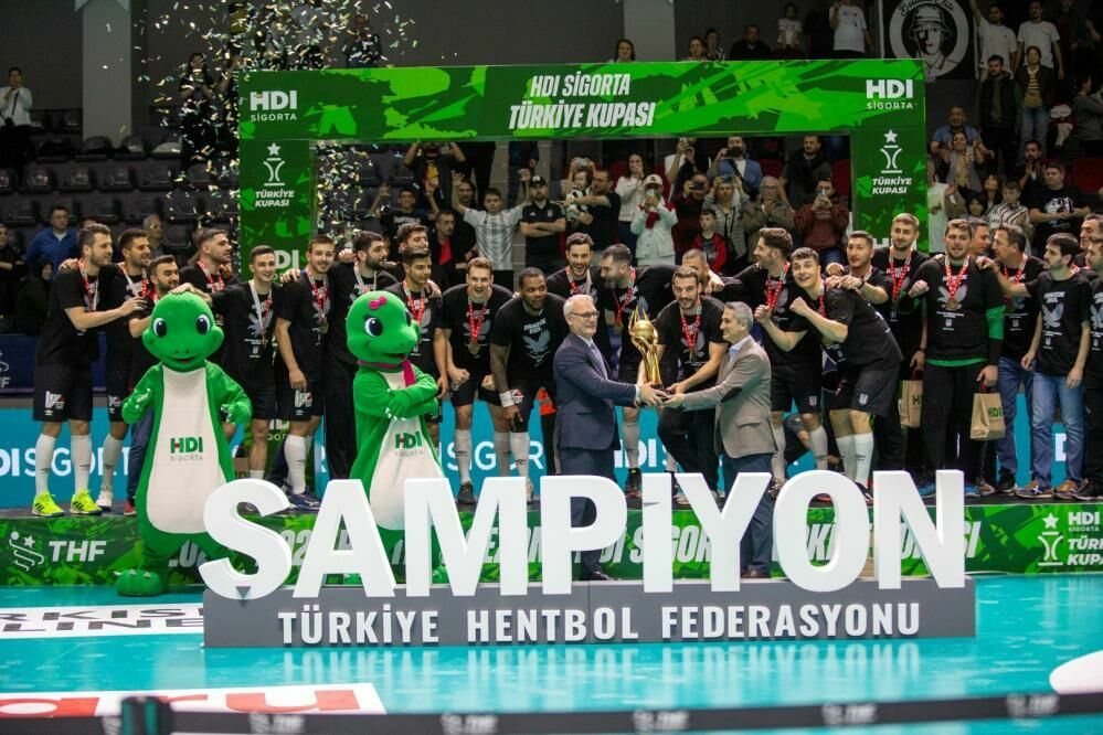 Beşiktaş Hentbol Erkekler Türkiye Kupası’nın şampiyonu oldu